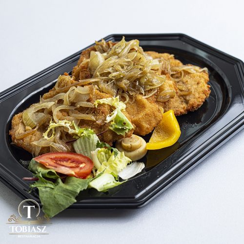 Kotlet schabowy z cebulką